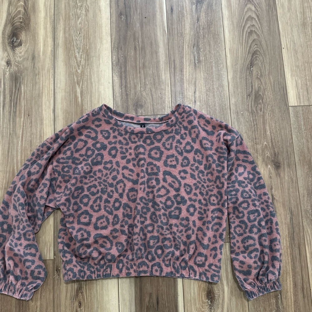 Savvi womens animal print fleece long sleeve shirt size small